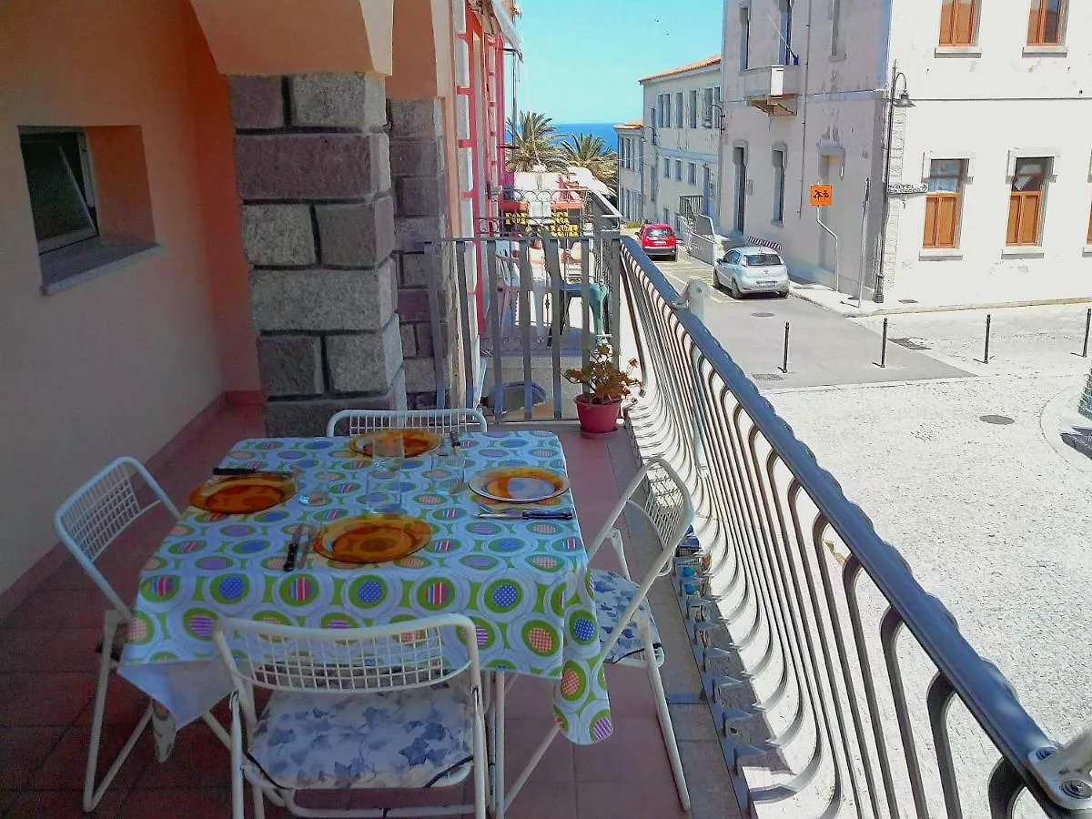 Luminoso Bilo Vista Mare Con Wi Fi A 150 Mt Da Rena Bianca Lägenhet Santa Teresa Gallura